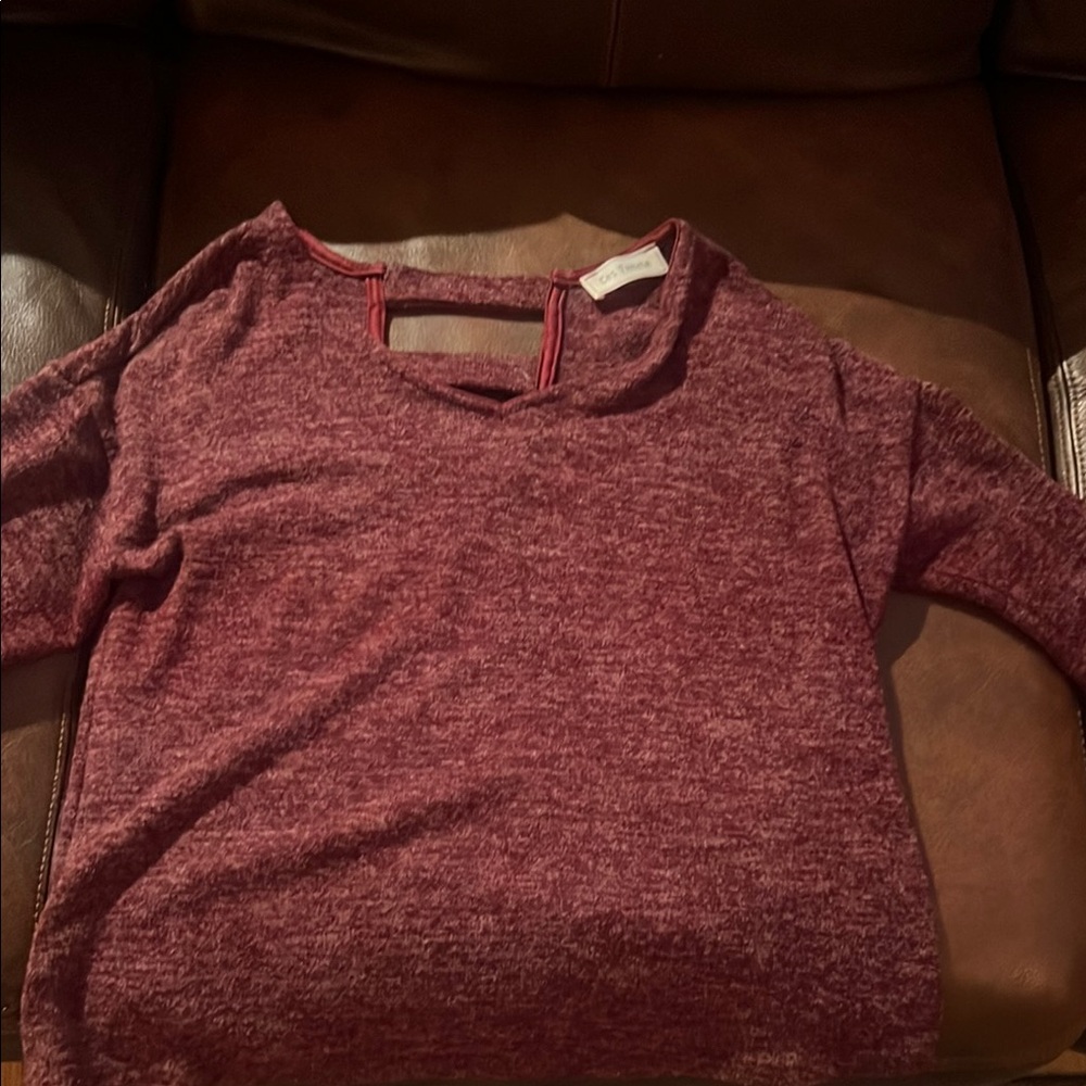 Ces Femme Red V-Neck Sweater
